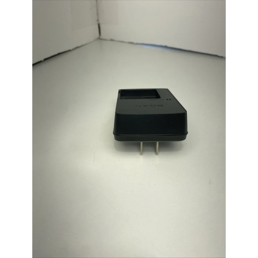 Sony Battery AC Charger‎ Model BC-CSNB Output 4.2V 0.25A